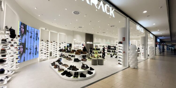 Krack, el gigante del calzado español, acelera su expansión nacional con Tormo Franquicias Consulting