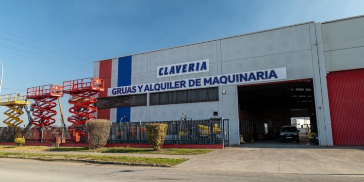 KILOUTOU acelera su expansión con su quinta adquisición en sólo 15 meses: Clavería Servicios