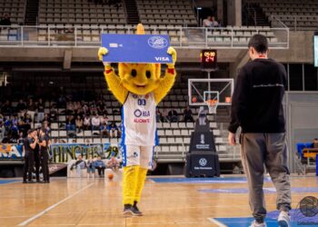 El club de Baloncesto Lucentum, de Alicante y sefide lanzan la tarjeta de débito Visa 'Lucentum' para socios y seguidores