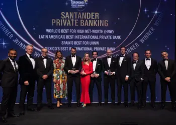 De izquierda a derecha: Frans Von Chrismar  Javier Ortega  Sol Moreno de los Ríos  Alfonso Castillo  Alejandra Entrecanales  Victor Moreno de Barberá  Luis Bermúdez  Axel Timmerman  Vitor Otshuki  Javier   Martin-Pliego