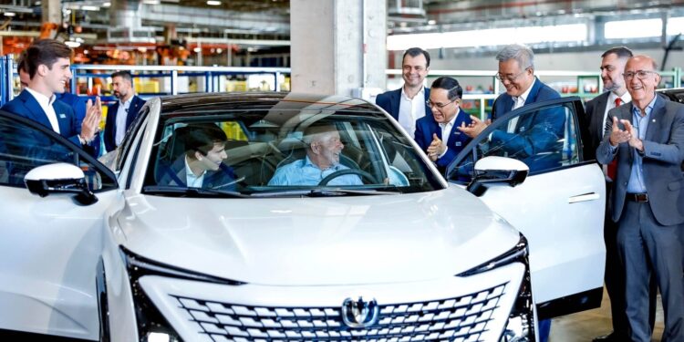 Changan y CAOA refuerzan su compromiso a largo plazo con Brasil: R$ 5.000 millones y tecnología Flex-Fuel